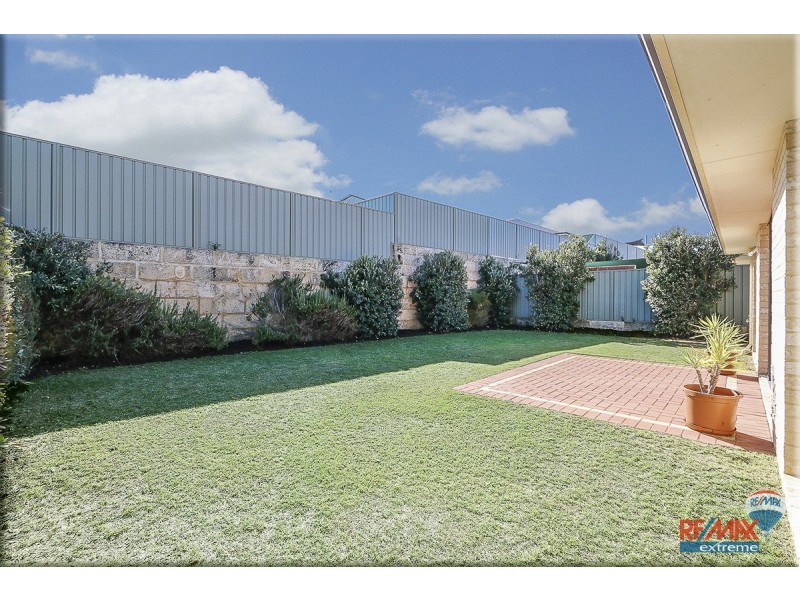 16 Grand Paradiso, Merriwa WA 6030