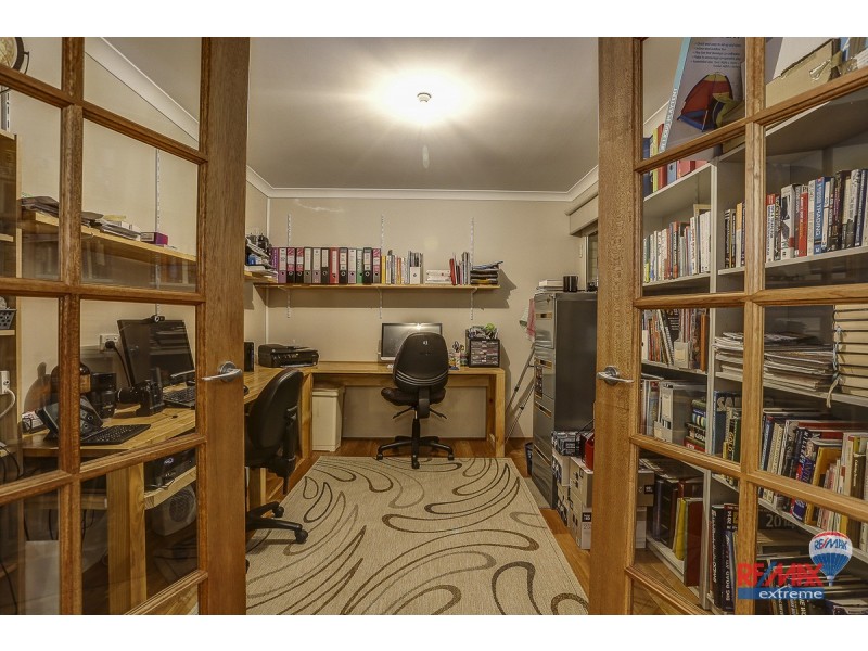 16 Harlequin Way, Yanchep WA 6035