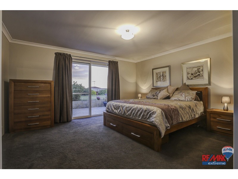 16 Harlequin Way, Yanchep WA 6035
