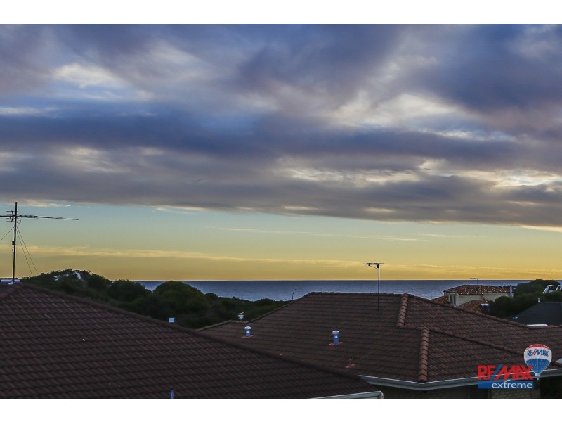 16 Harlequin Way, Yanchep WA 6035