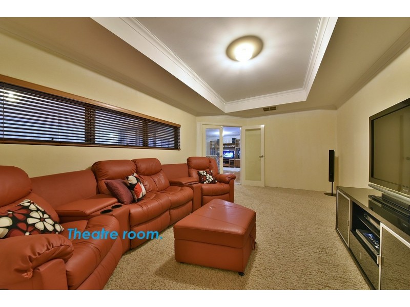 43 Ammanford Crescent, Butler WA 6036