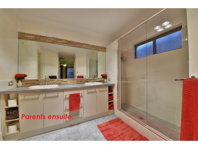 43 Ammanford Crescent, Butler WA 6036