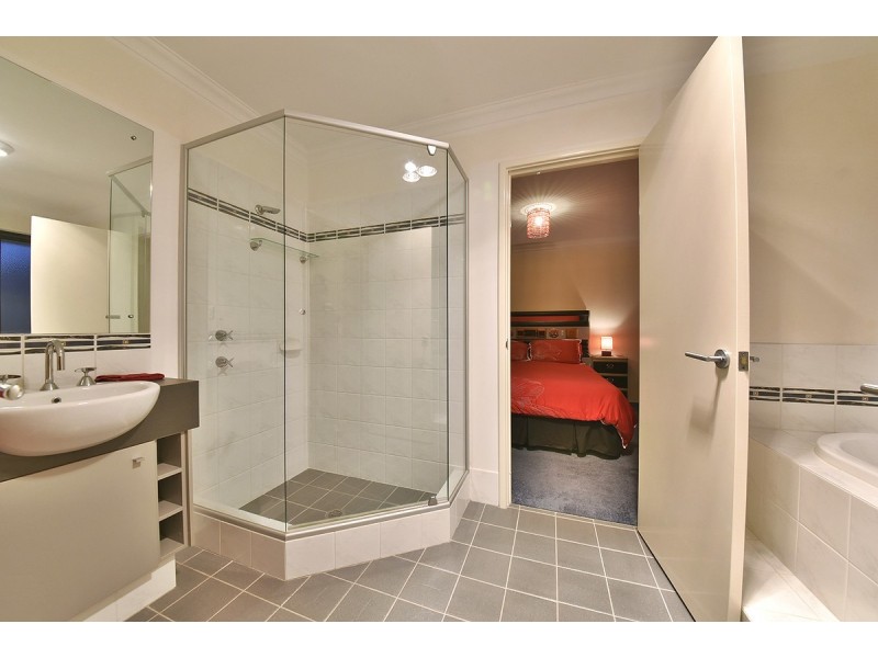 43 Ammanford Crescent, Butler WA 6036