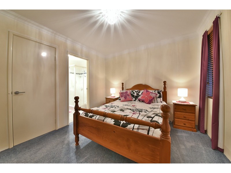 43 Ammanford Crescent, Butler WA 6036