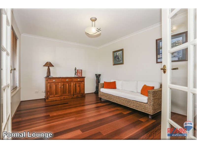 9 Bluff Way, Mindarie WA 6030