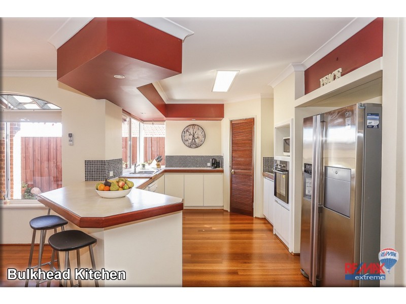 9 Bluff Way, Mindarie WA 6030