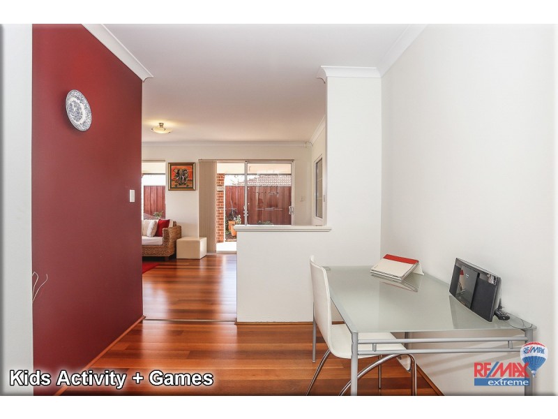 9 Bluff Way, Mindarie WA 6030