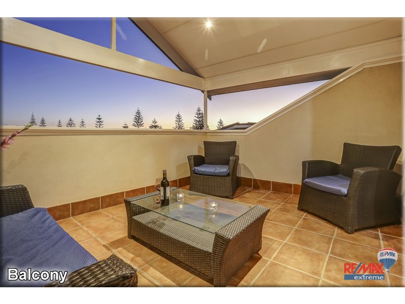 9 Bluff Way, Mindarie WA 6030