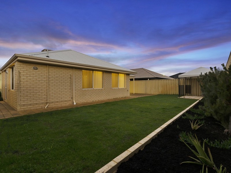 111 Landbeach Boulevard, Butler WA 6036