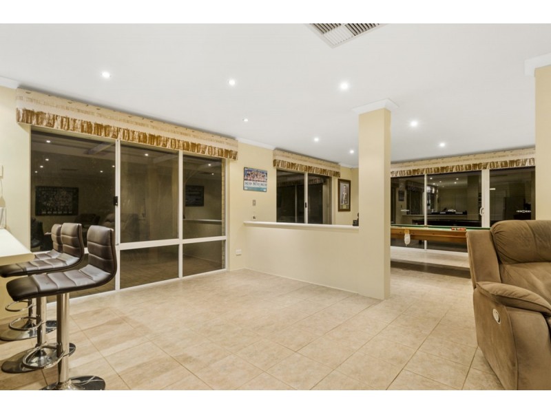 17 Chilworth Road, Butler WA 6036