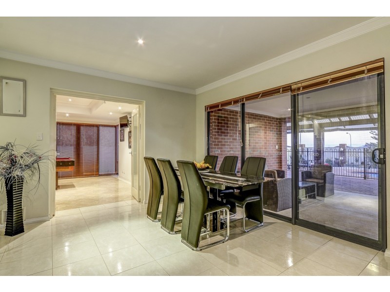 1 Flagtail Outlook, Yanchep WA 6035
