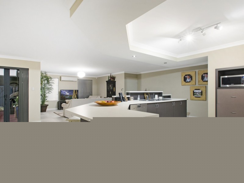 10 Worcester Loop, Butler WA 6036