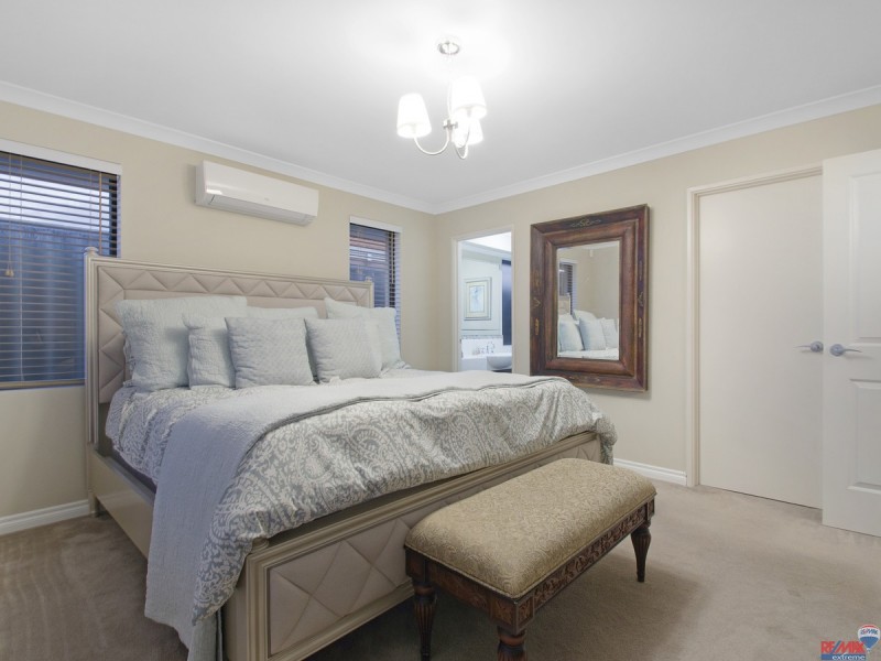 10 Worcester Loop, Butler WA 6036