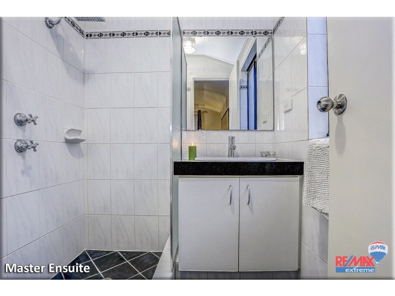 7 Swanmore Street, Butler WA 6036