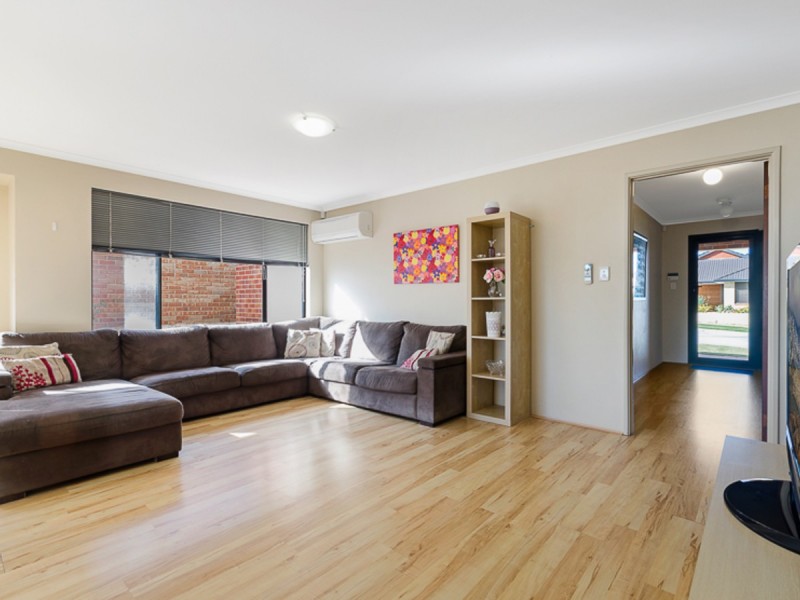 8 Tupelo Fairway, Clarkson WA 6030