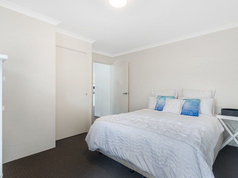 4 Tinos Lane, Alkimos WA 6038