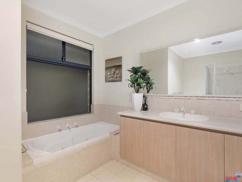 12 Clitheroe Way, Butler WA 6036