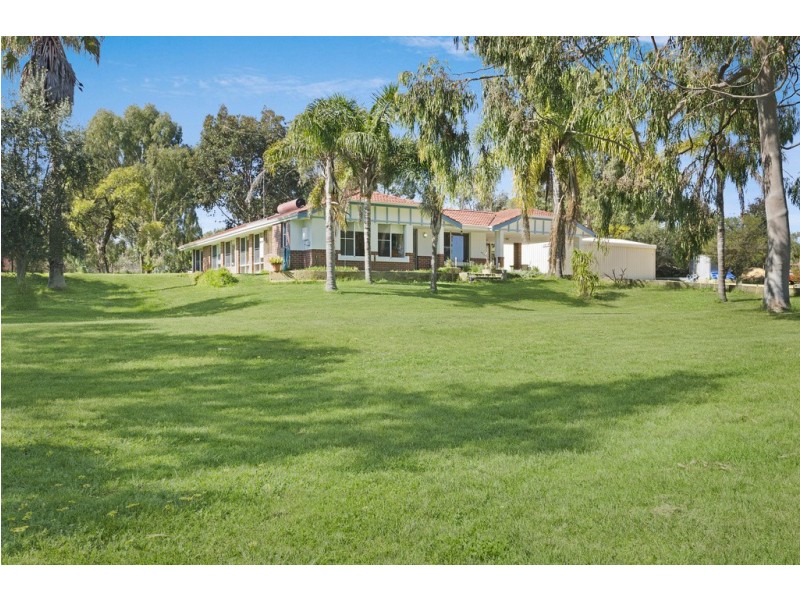 186 Woolly Bush Loop, Woodridge WA 6041