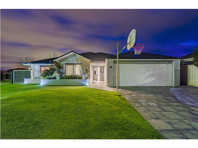 14 Orwell Way, Butler WA 6036