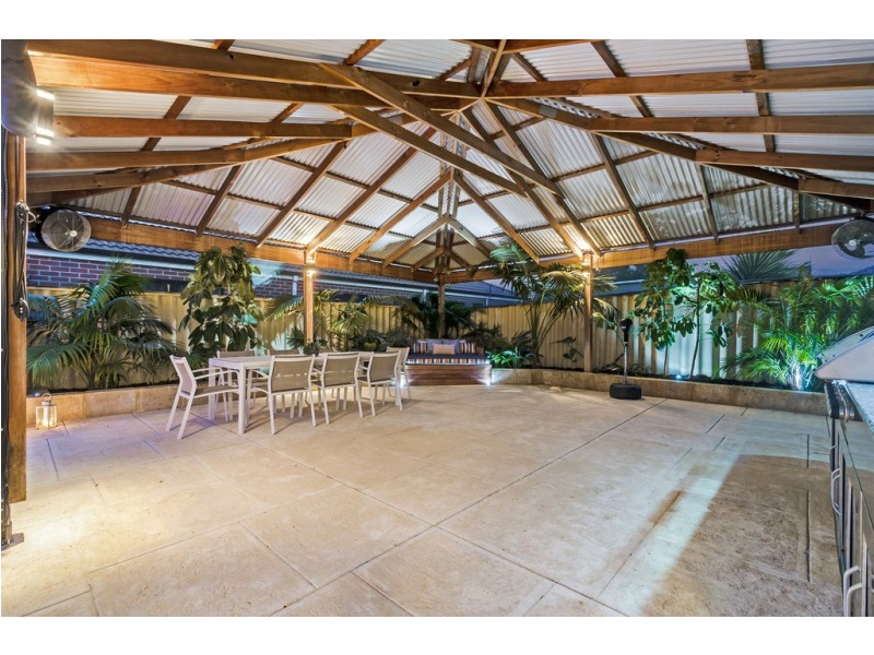 14 Orwell Way, Butler WA 6036