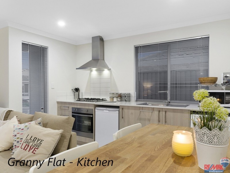 9 Lemon Way, Eglinton WA 6034