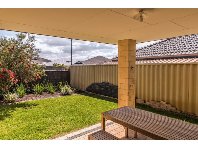 26 Finglas Meander, Butler WA 6036