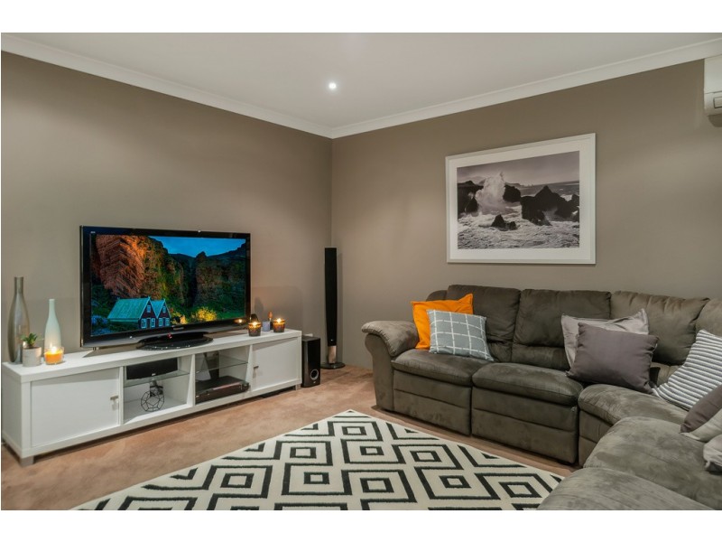 49 Bodorgan Avenue, Butler WA 6036