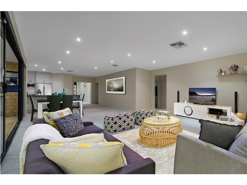 22 Cheshire Entrance, Butler WA 6036