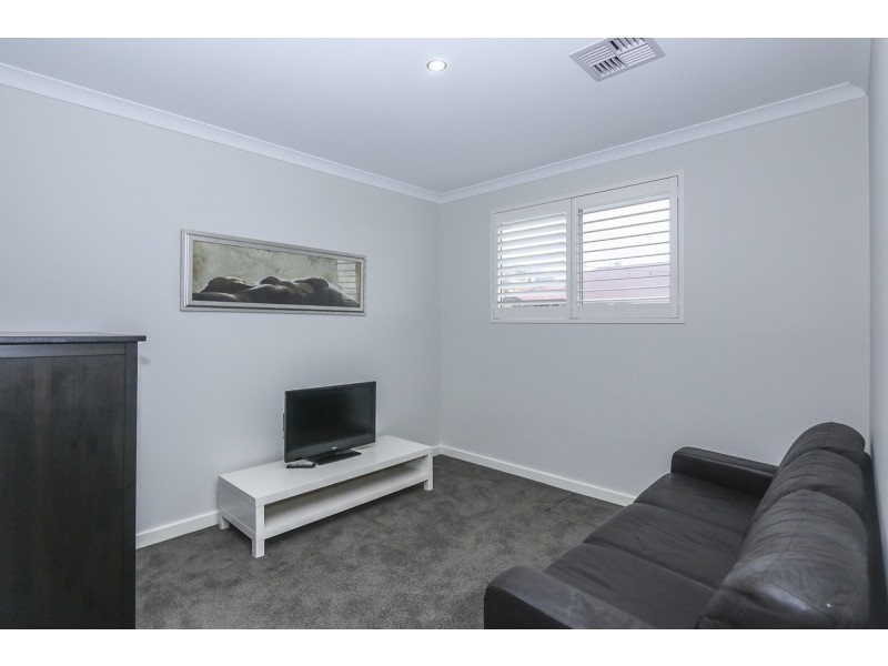 9 Parham Road, Quinns Rocks WA 6030
