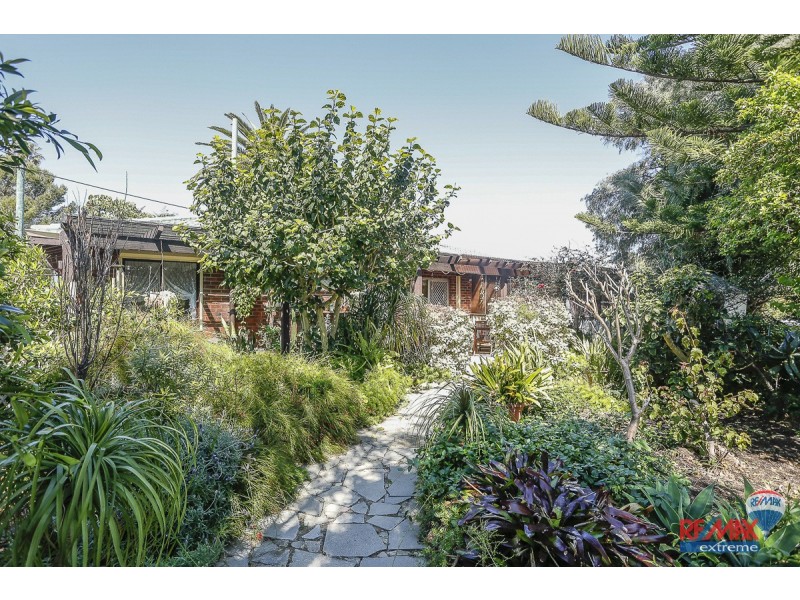 4 Clipper Place, Yanchep WA 6035