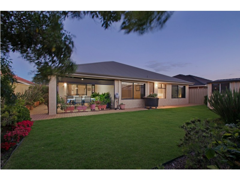 14 Tidworth Elbow, Butler WA 6036