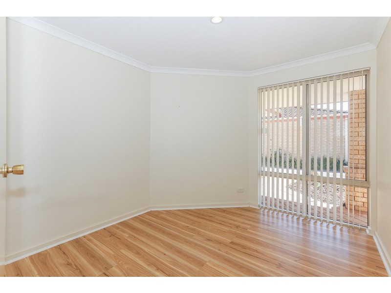 3/42 Stonehaven Parade, Kinross WA 6028