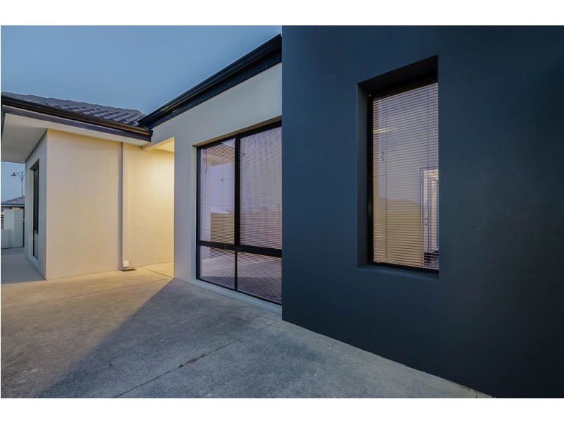 5 Cardross Gardens, Butler WA 6036