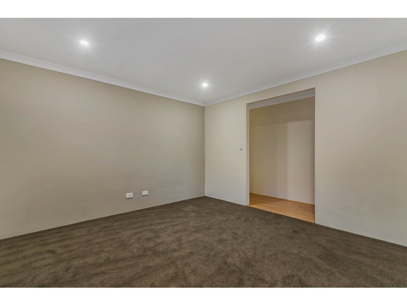 5 Cardross Gardens, Butler WA 6036
