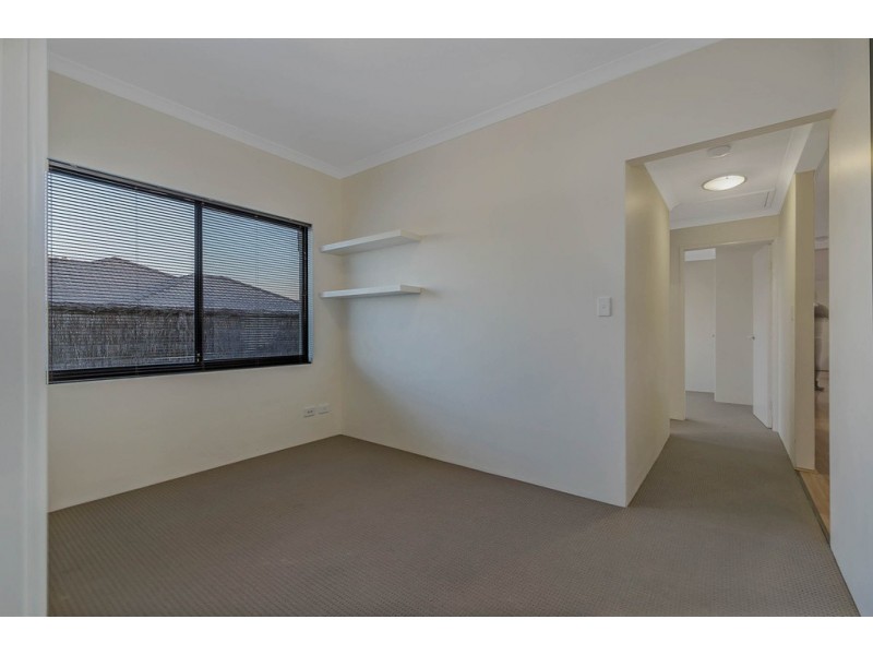 5 Cardross Gardens, Butler WA 6036