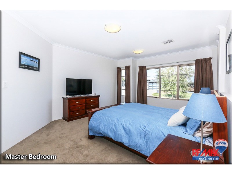 8 Rogart Bend, Butler WA 6036
