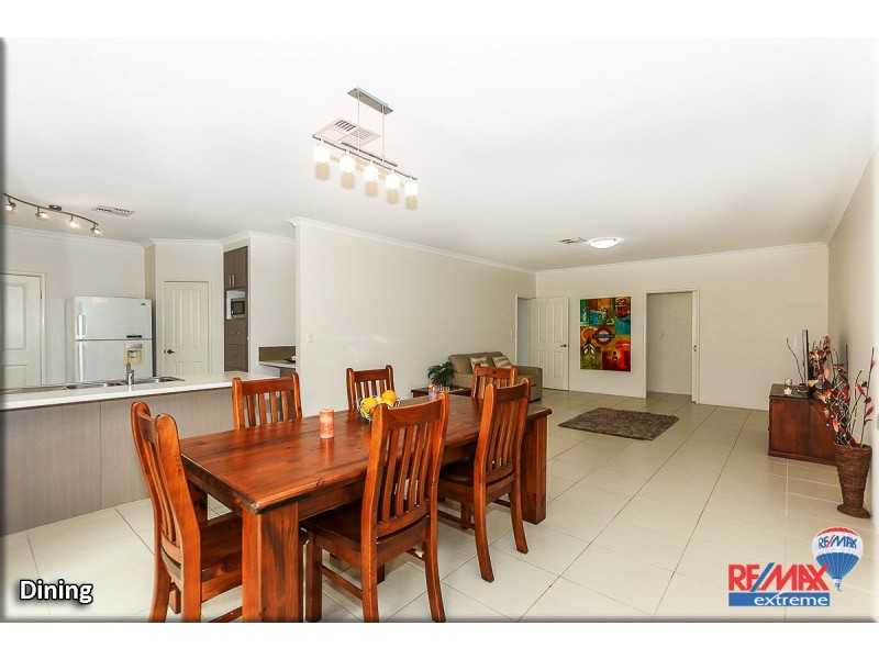 8 Rogart Bend, Butler WA 6036