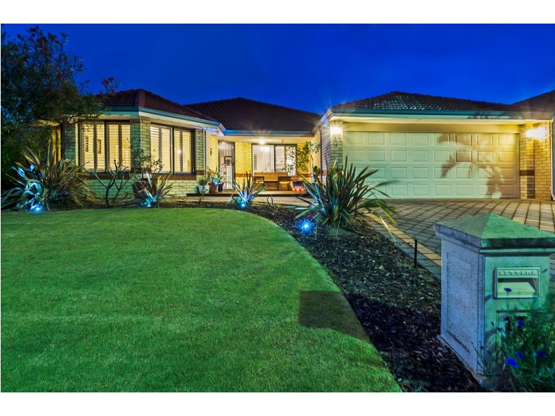 17 Wiltshire Entrance, Butler WA 6036