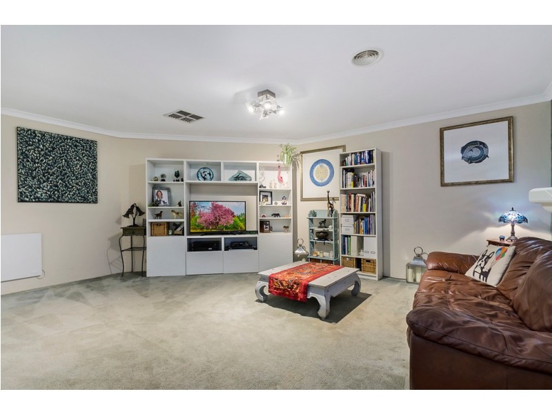 17 Wiltshire Entrance, Butler WA 6036