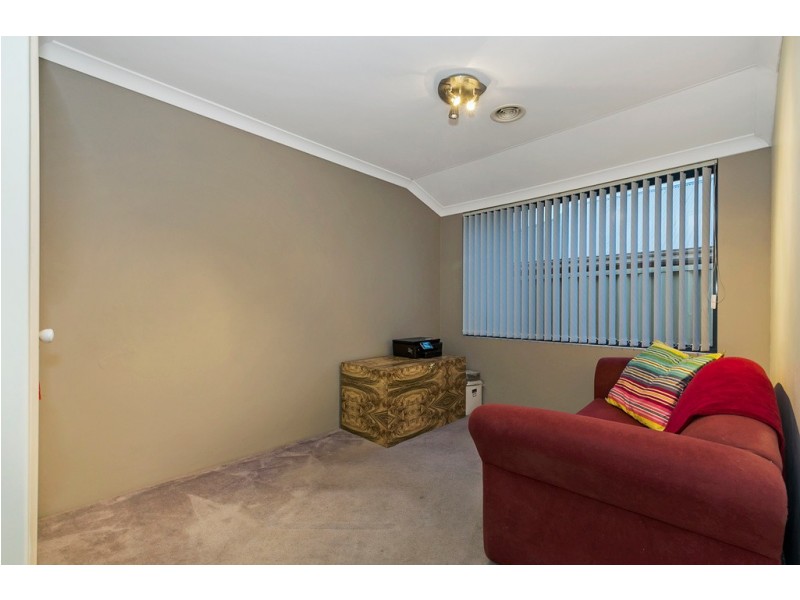 17 Wiltshire Entrance, Butler WA 6036