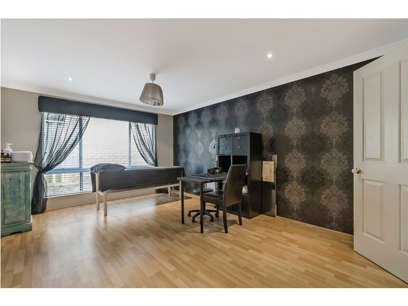 247 Landbeach Boulevard, Butler WA 6036