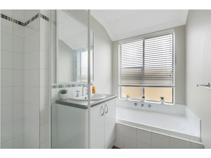 247 Landbeach Boulevard, Butler WA 6036