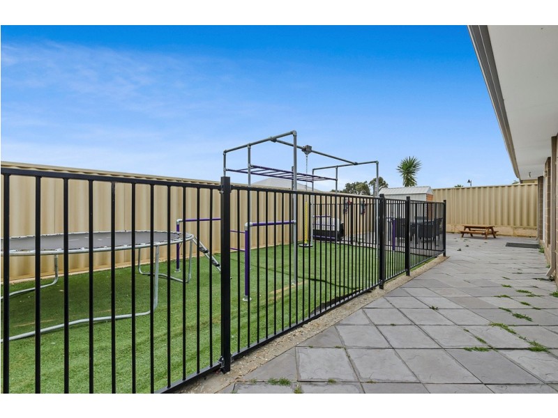 247 Landbeach Boulevard, Butler WA 6036