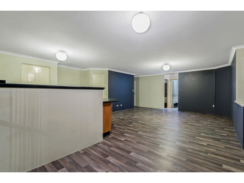 10 Fordwich Street, Butler WA 6036