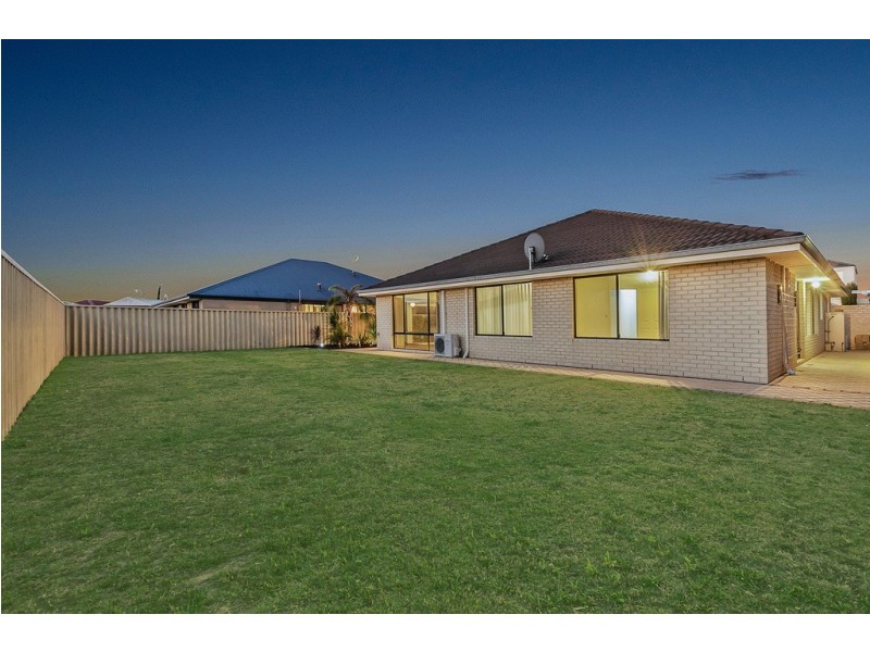 10 Fordwich Street, Butler WA 6036