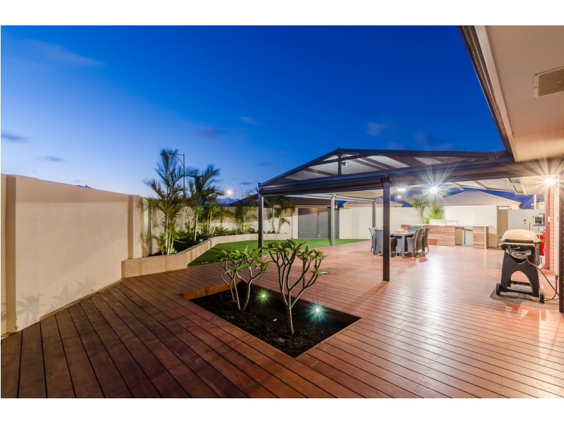 12 Crete Way, Alkimos WA 6038