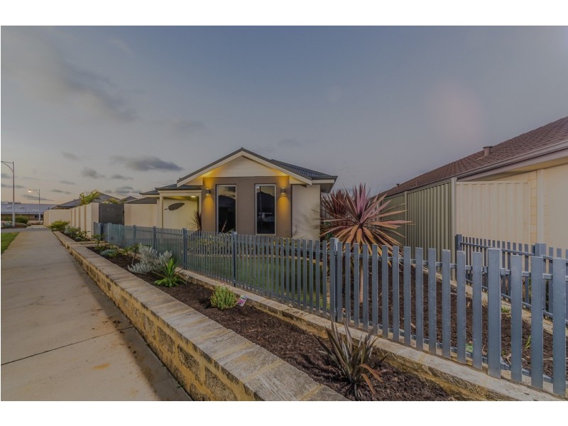 12 Crete Way, Alkimos WA 6038