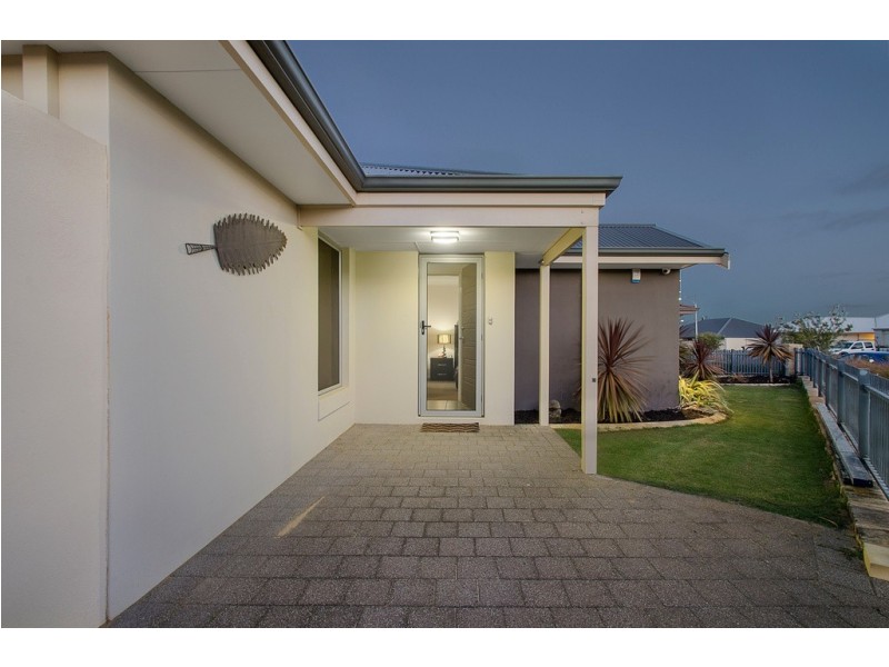 12 Crete Way, Alkimos WA 6038