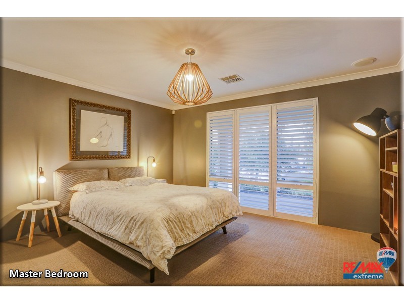 16 Jindalee Boulevard, Jindalee WA 6036