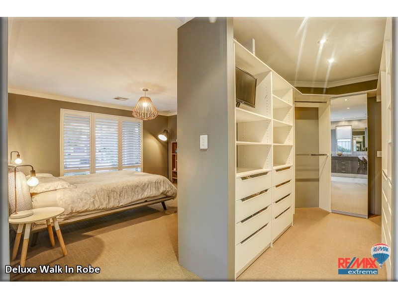 16 Jindalee Boulevard, Jindalee WA 6036